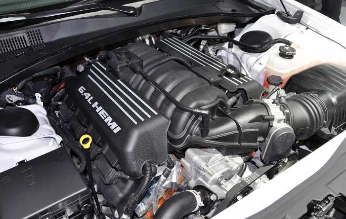 2022 Chrysler 300 SRT8 Engine