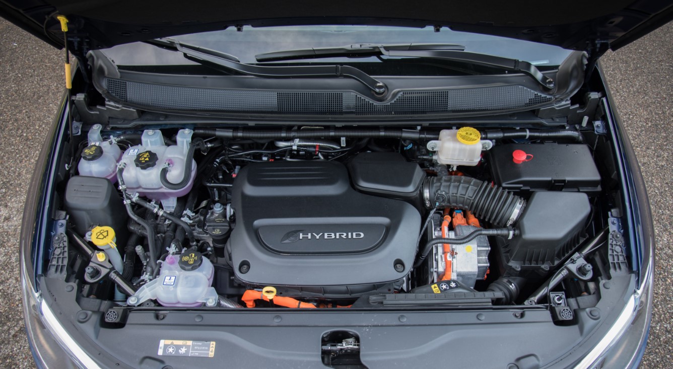 2023 Chrysler Pacifica Pinnacle Engine