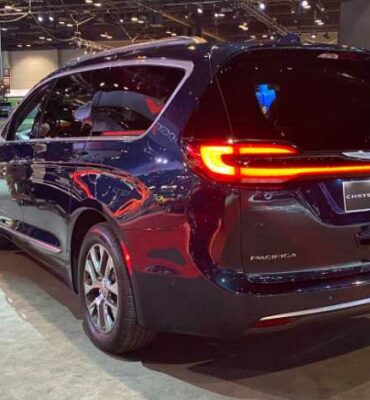 New 2022 Pacifica Release Date, Price, Colors