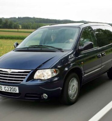 2022 Chrysler Voyager Release Date, Price, Review