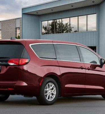 Chrysler Voyager 2022 Release Date, Price, Redesign