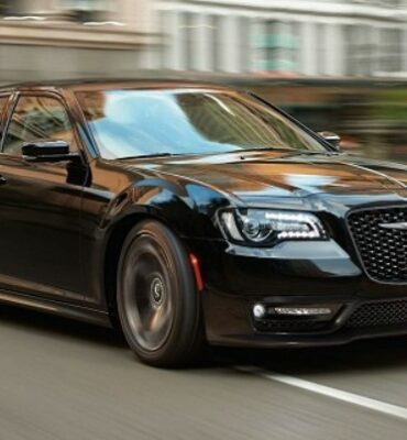 New 2023 Chrysler 300 Touring Interior, Release Date, Price