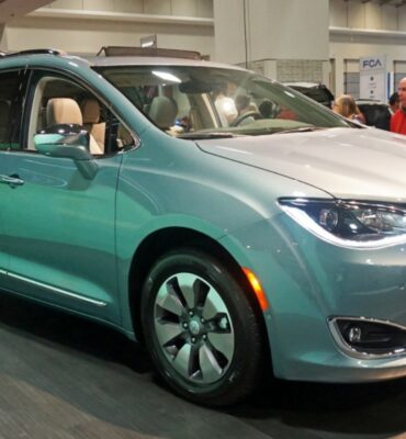 New 2023 Chrysler Pacifica Hybrid Mpg, Review, Specs