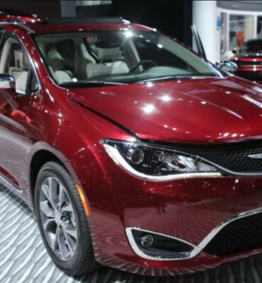 New 2023 Chrysler Pacifica Plug-in Hybrid Specs, Price, Release Date