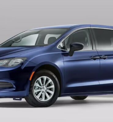 New 2023 Chrysler Voyager LX Price, Colors, Release Date