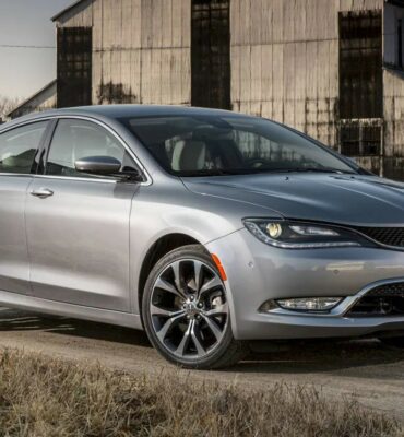 2023 Chrysler 200 Hybrid Redesign, Interior, Engine