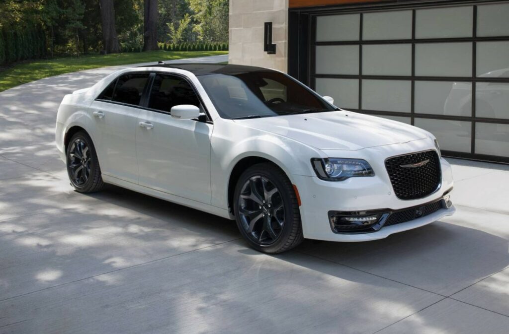 2023 Chrysler 300 SRT8 Exterior