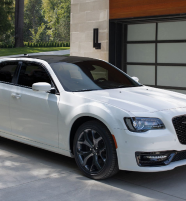 2024 Chrysler 300 Redesign, Engine, Models