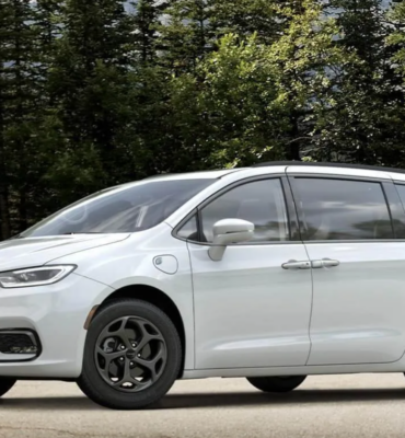 2025 Chrysler Pacifica: What to Expect from the Refreshed Minivan