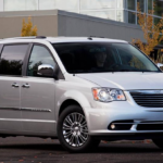 2025 Chrysler Town And Country Exterior