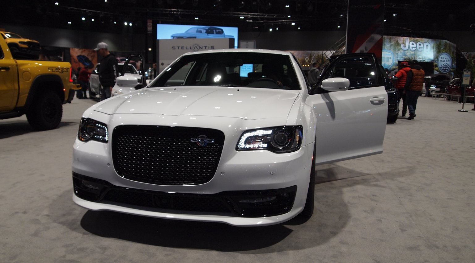 2025 Chrysler 300 Release Date And Price