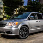 2025 Chrysler Town And Country